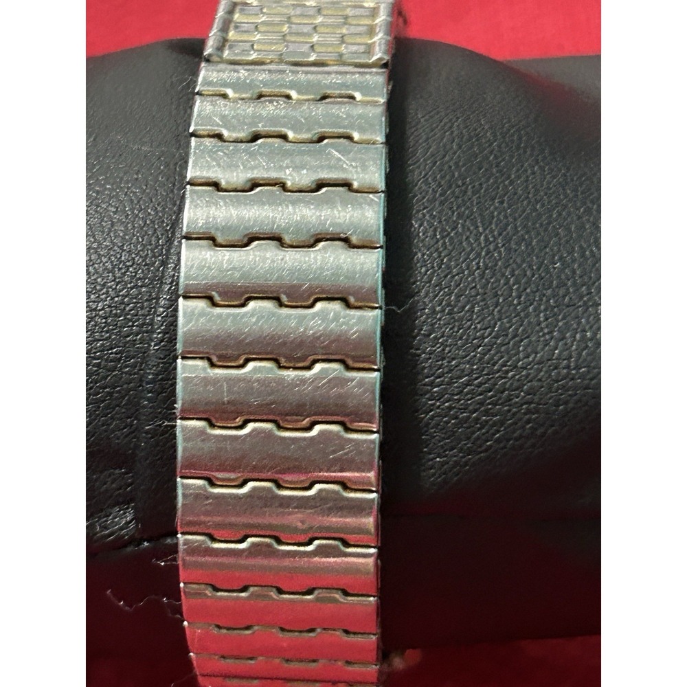 Vintage Men's 1970's Timex 35mm - Gold Tone Manual Date Time Wind Rare Working - Picture 7 of 13
